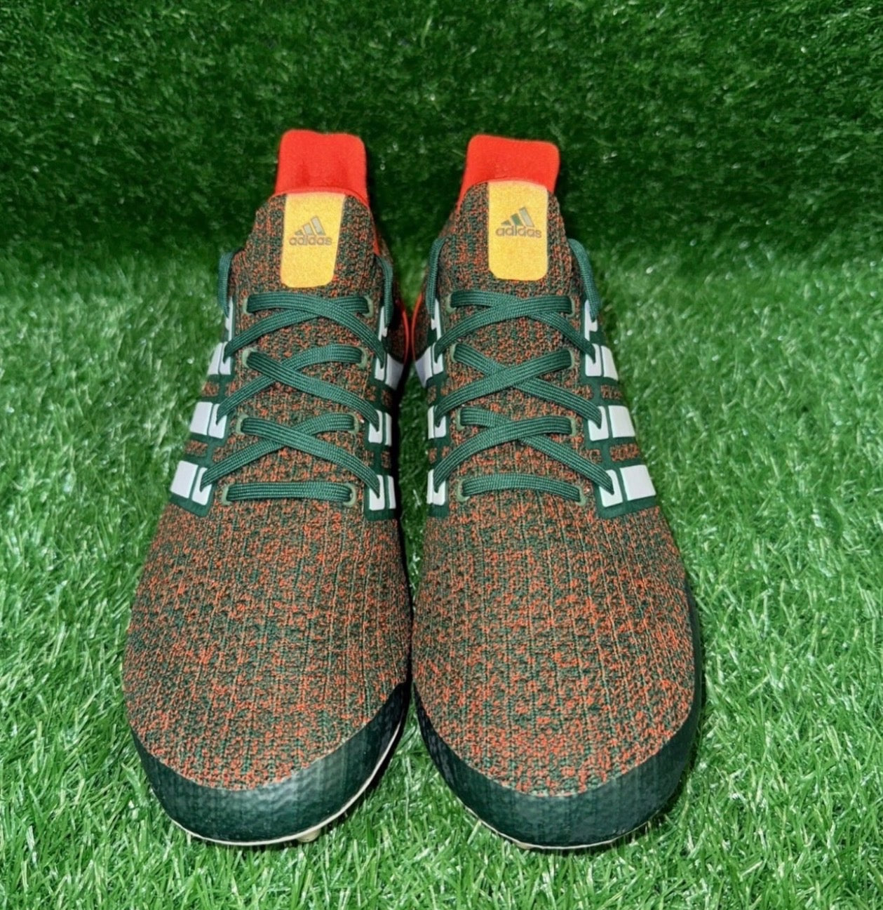 NCAA UM CLEATS