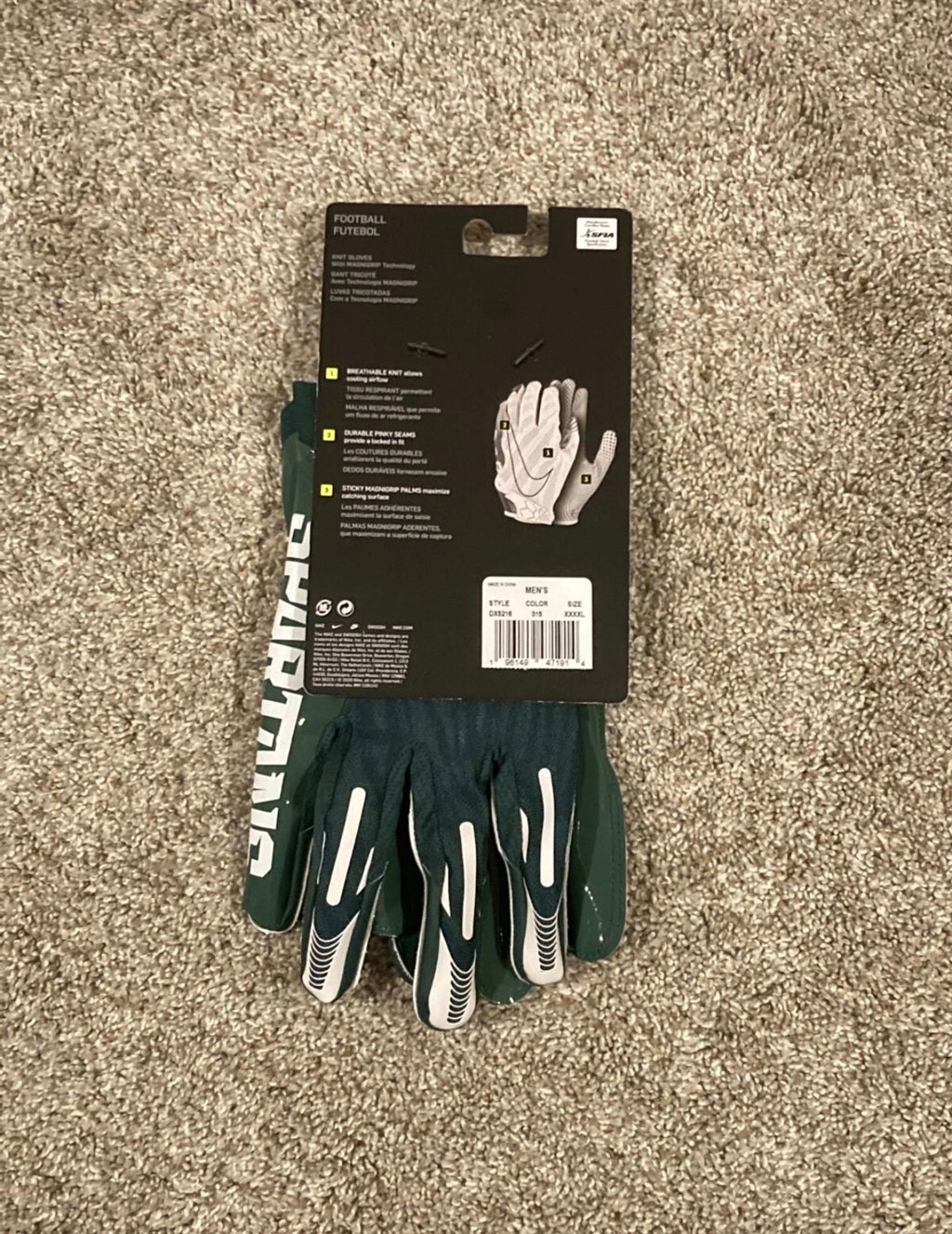 NCAA UM FOOTBALL GLOVES