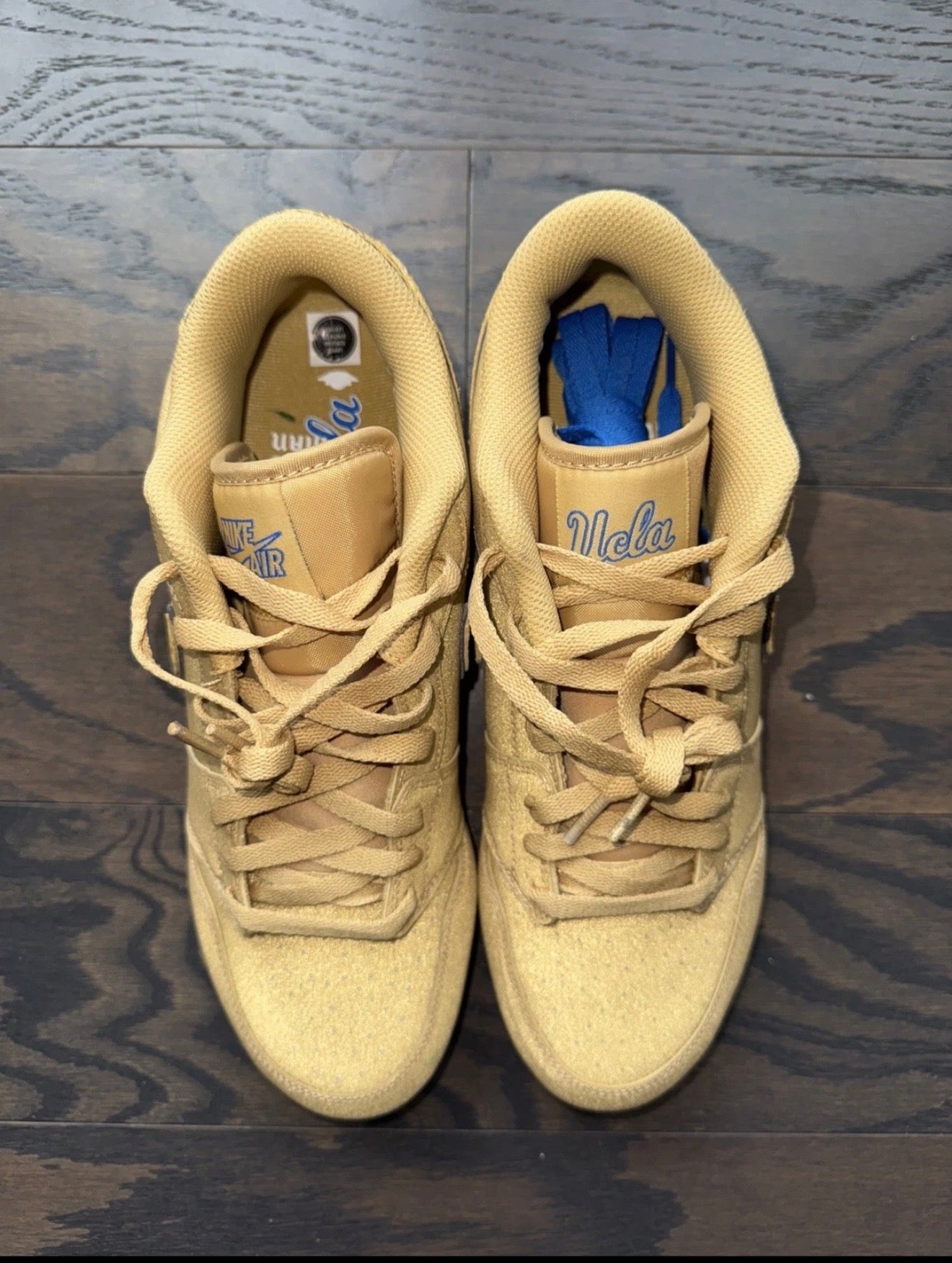 UCLA JORDAN 1 LOW (1 in stock )